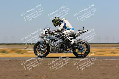 media/Aug-11-2023-CRA (Fri) [[7d2b09f7fc]]/D Group/Session 3 (Wheelie Bump)/